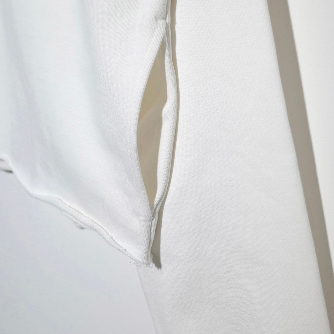 【残り一点】Cut Off Wide Zip Sweat Hoodie