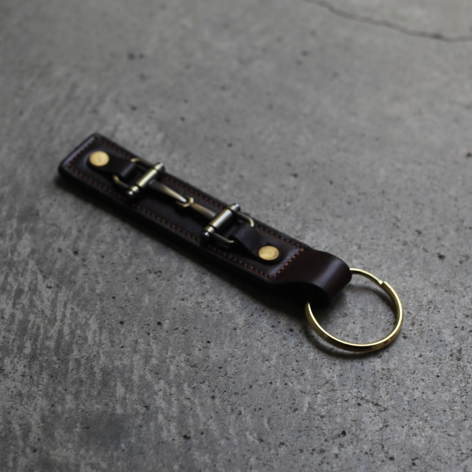 【残りわずか】Snaffle Bit Key Fobs(HAVANA)