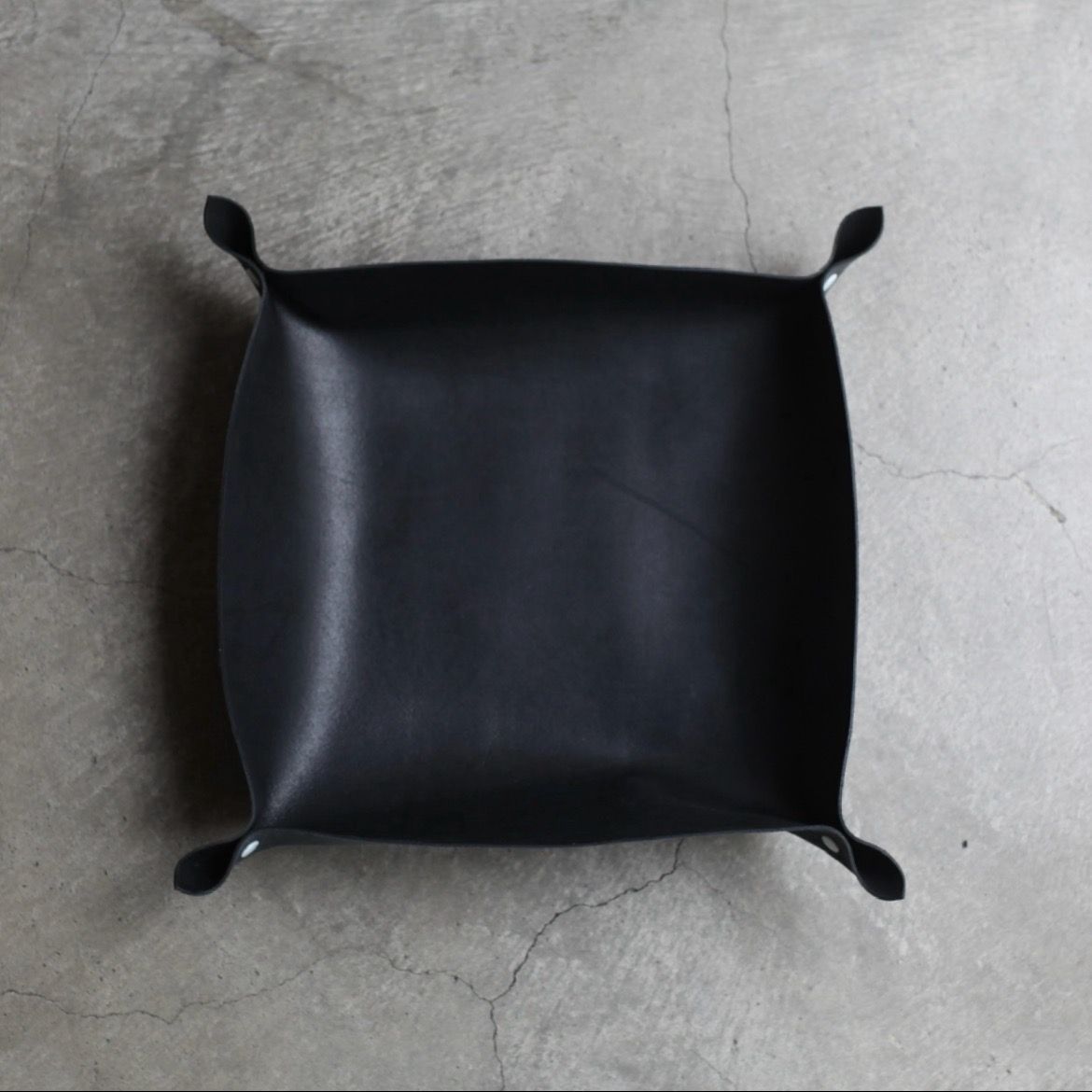 【残りわずか】Tray_L