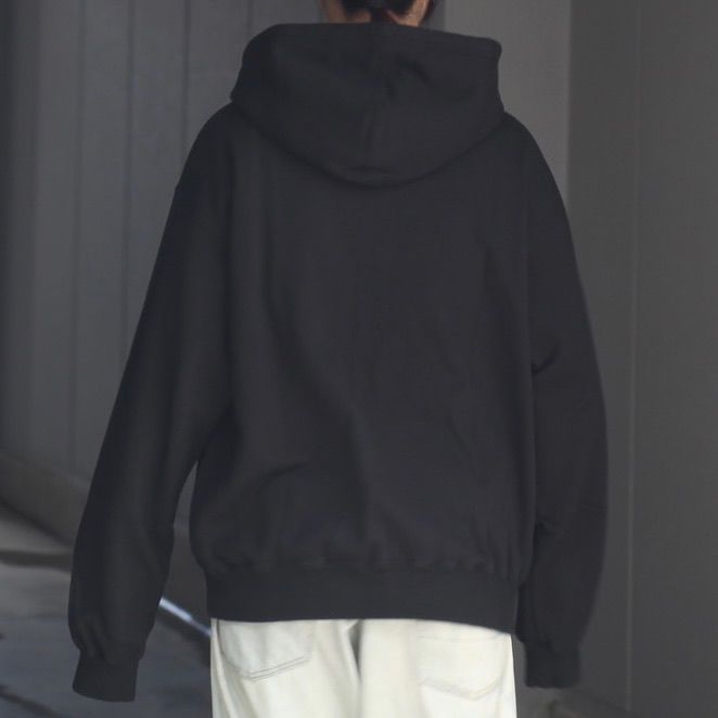 UNIVERSAL PRODUCTS - 【残り一点】Jumberca Zip Up Sweat