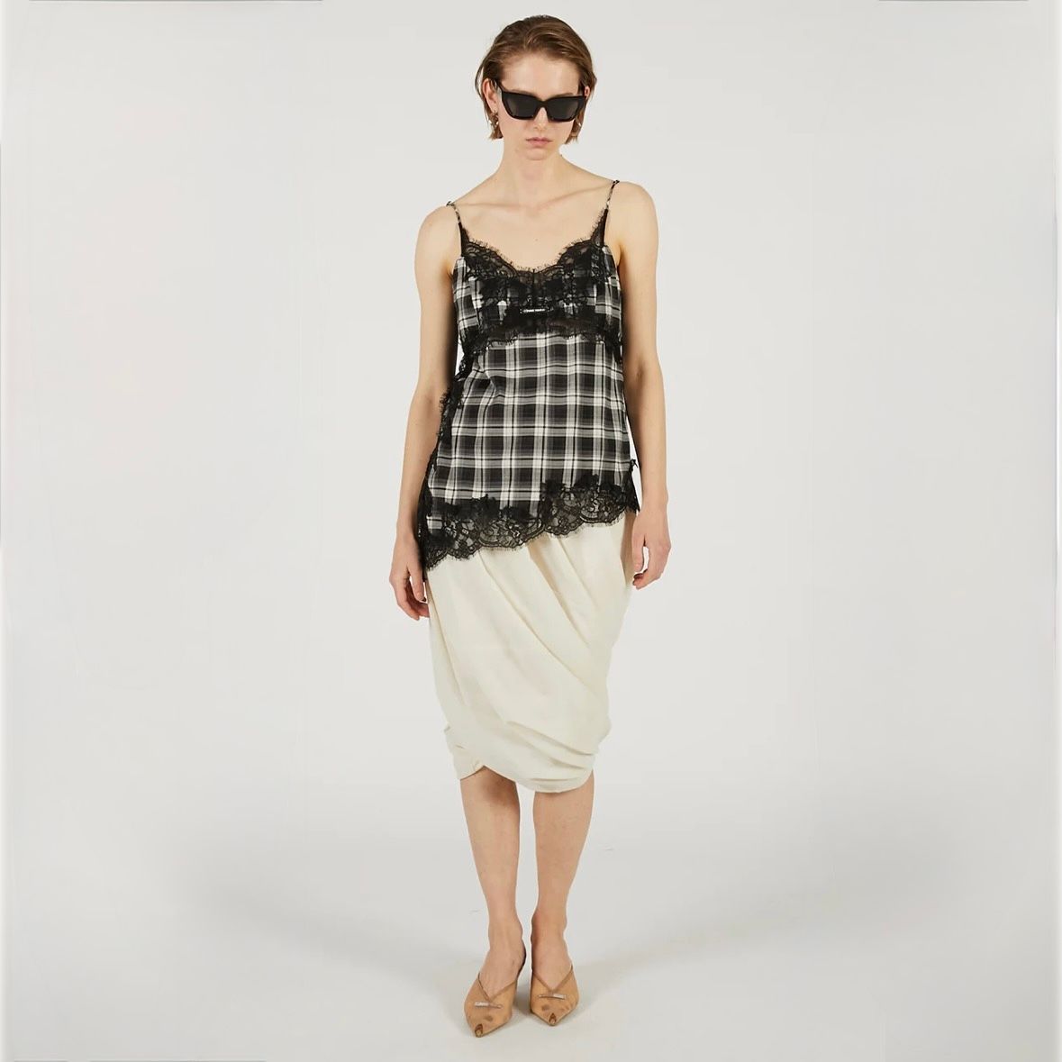 【残り一点】アシンメトリーレースキャミソール