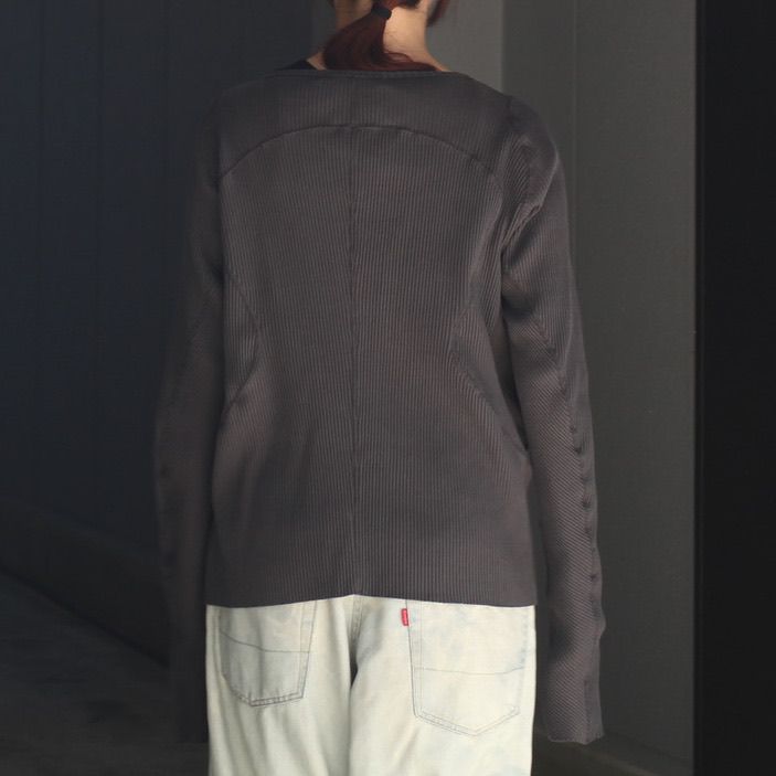 【残りわずか】Panelled Ribbed Long Sleeve T-shirt