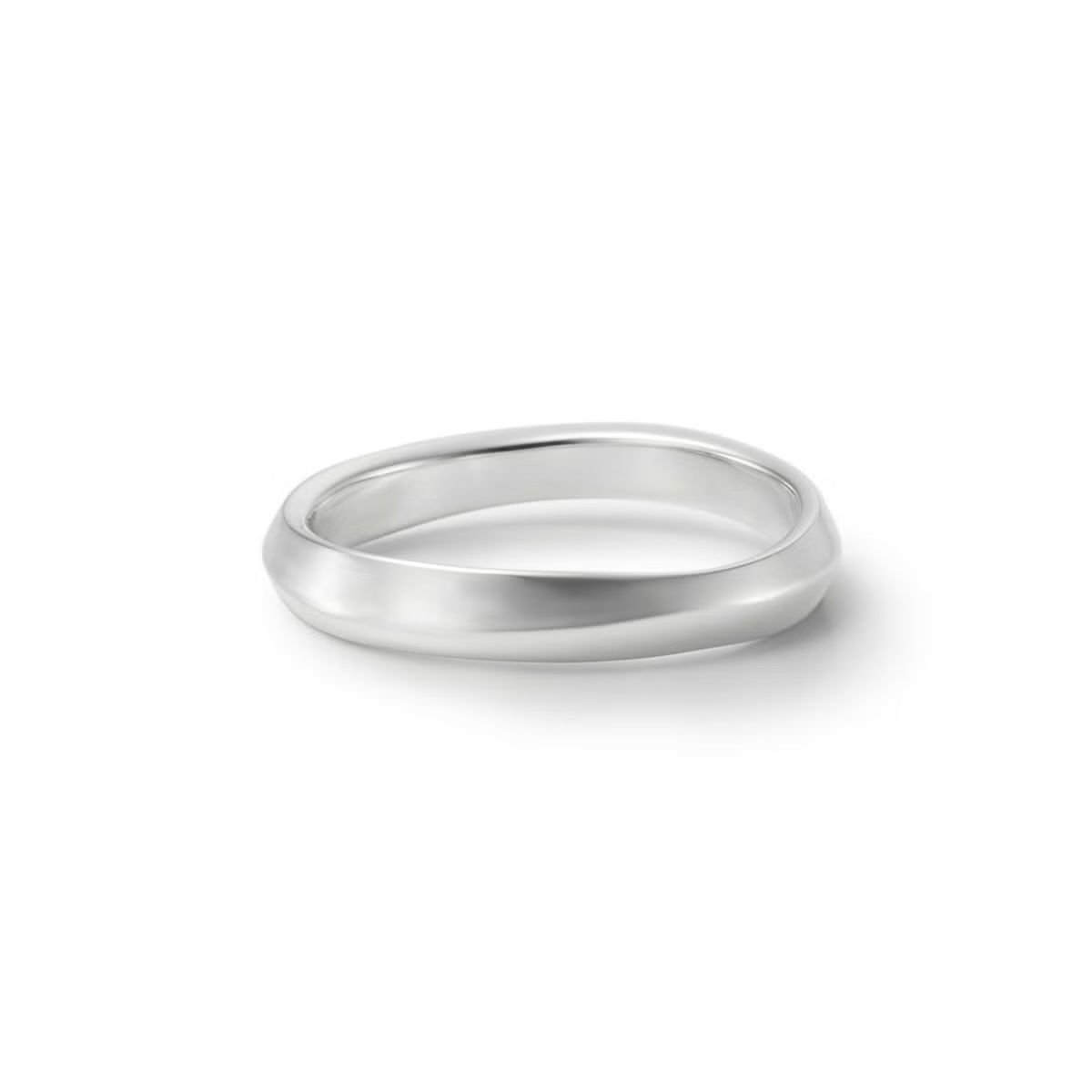 【お取り寄せ注文可能】Wave Ring M(PLATINUM950)