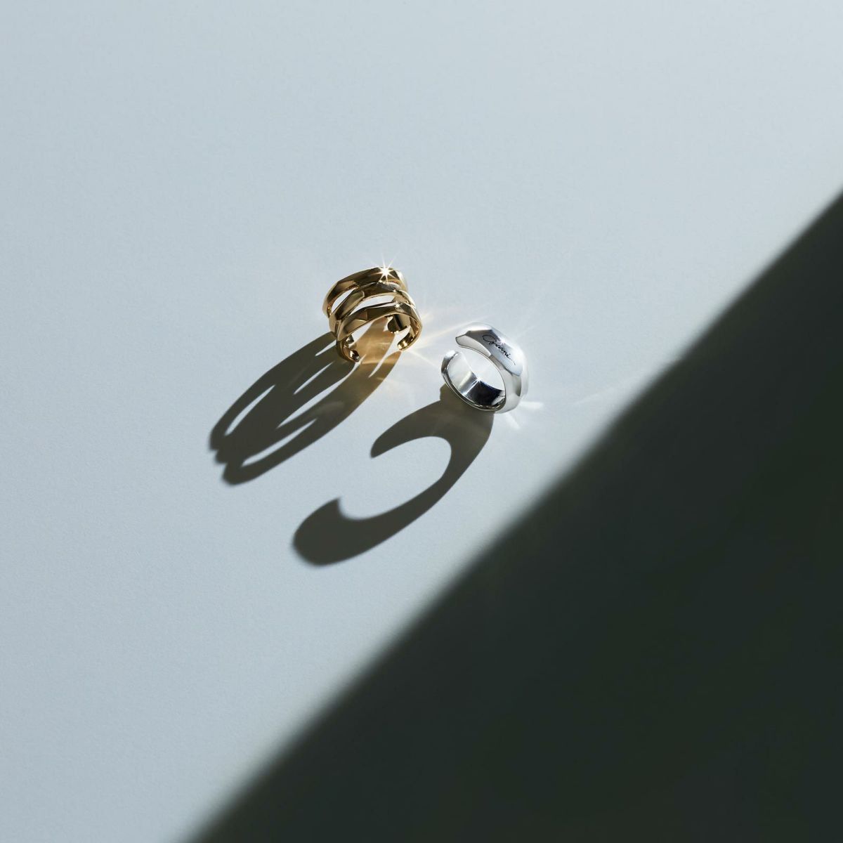 【残り一点】Crockery Ear Cuff(GOLD)
