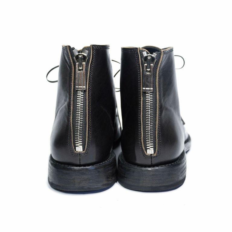 レザー種類 : TWO-TONE HORSE(BLACK)
※商品ページ画像のレザー及び、仕様はサンプルとしてご覧ください。