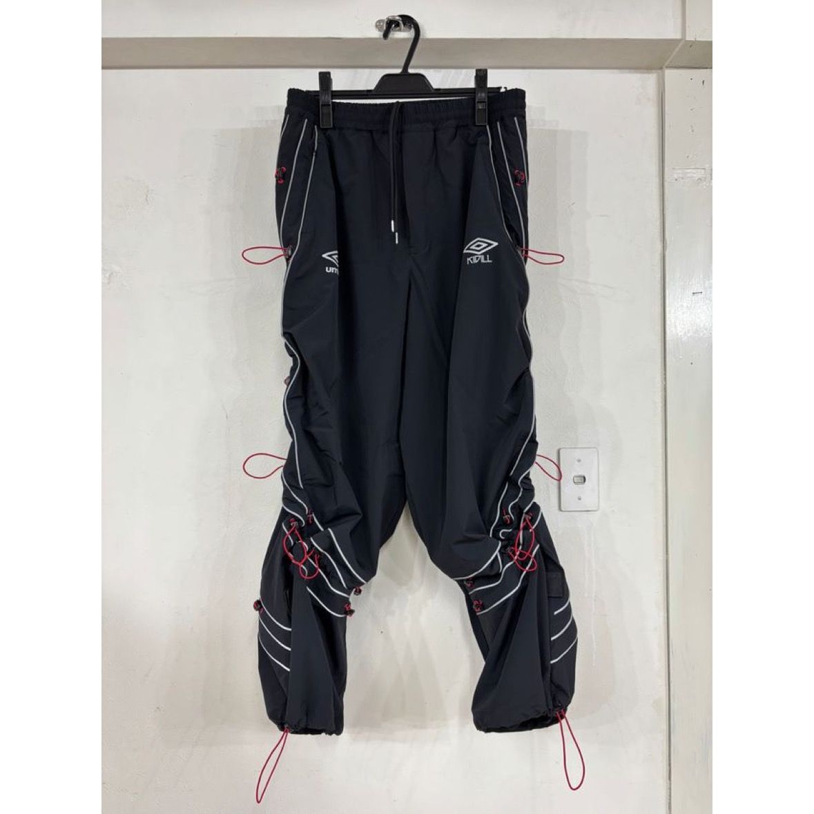 【残り一点】Wizard Track Pants