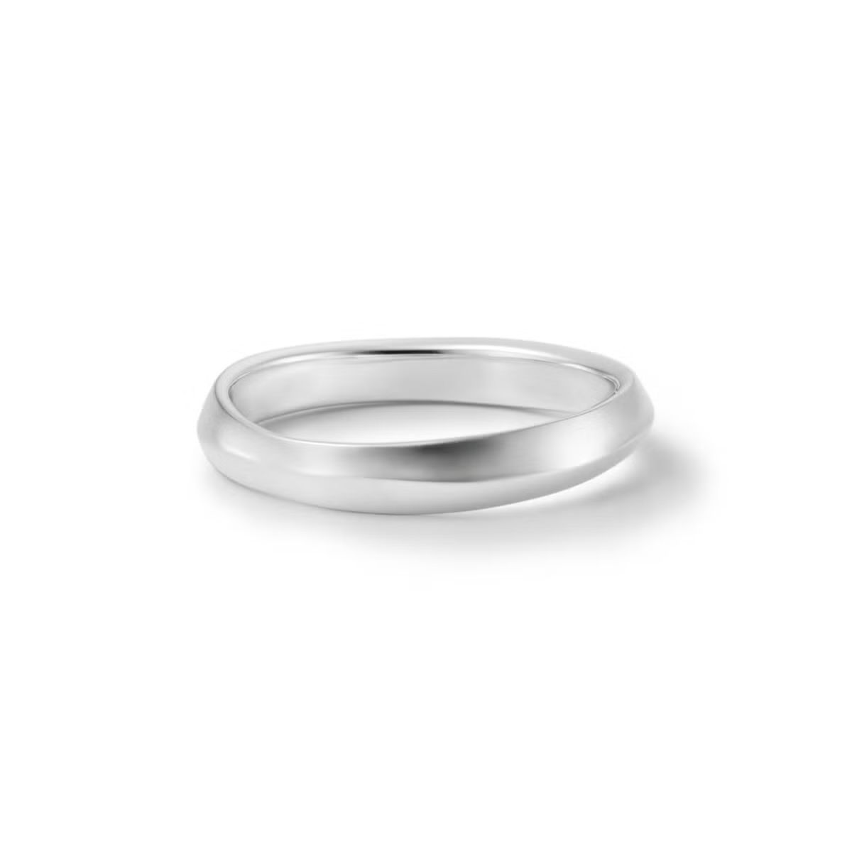 【お取り寄せ注文可能】Wave Ring M(PLATINUM950)