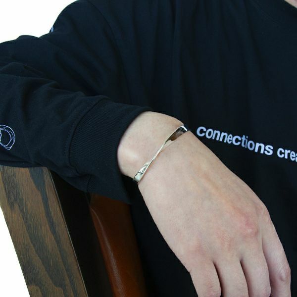 【お取り寄せ注文可能】Loop Bangle_L(SILVER)