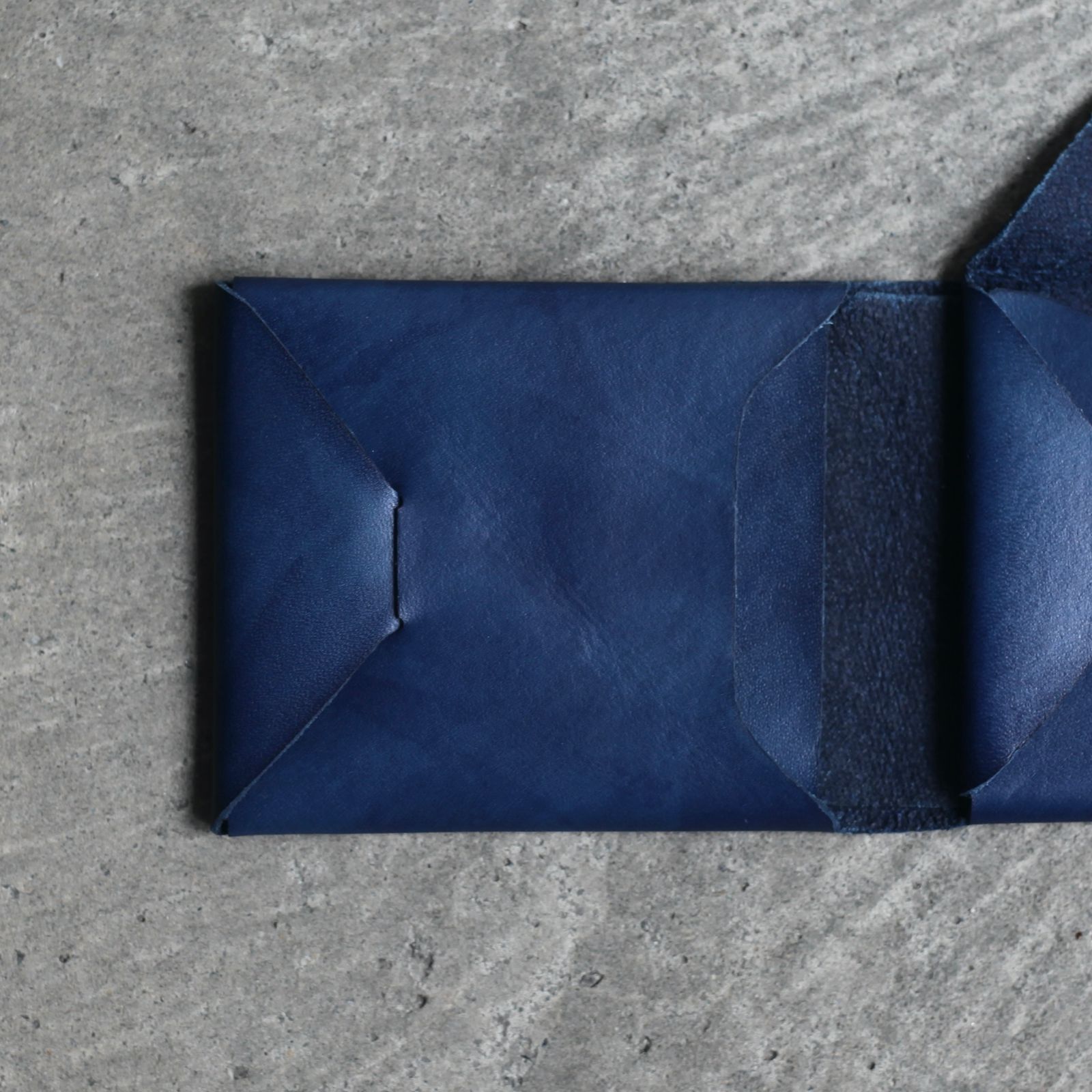 【残り一点】Seamless Short Wallet