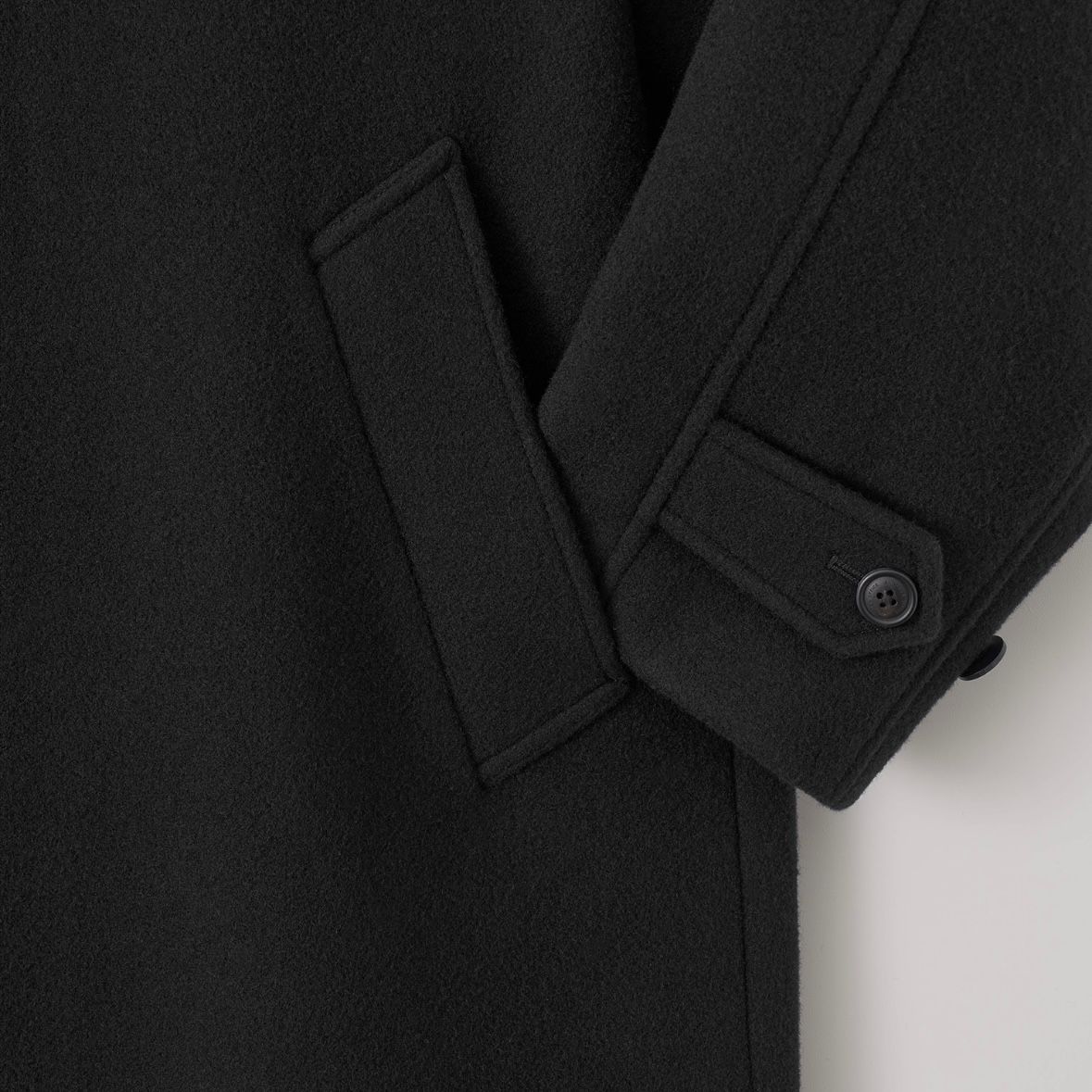 【再販売通知受付可能】Legacy Balmacaan Coat