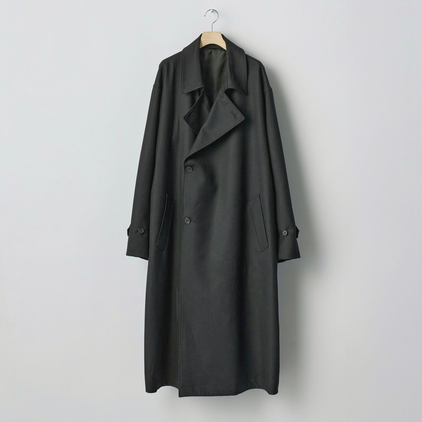 【残りわずか】Wool Flannel Oversized Double Breasted Coat