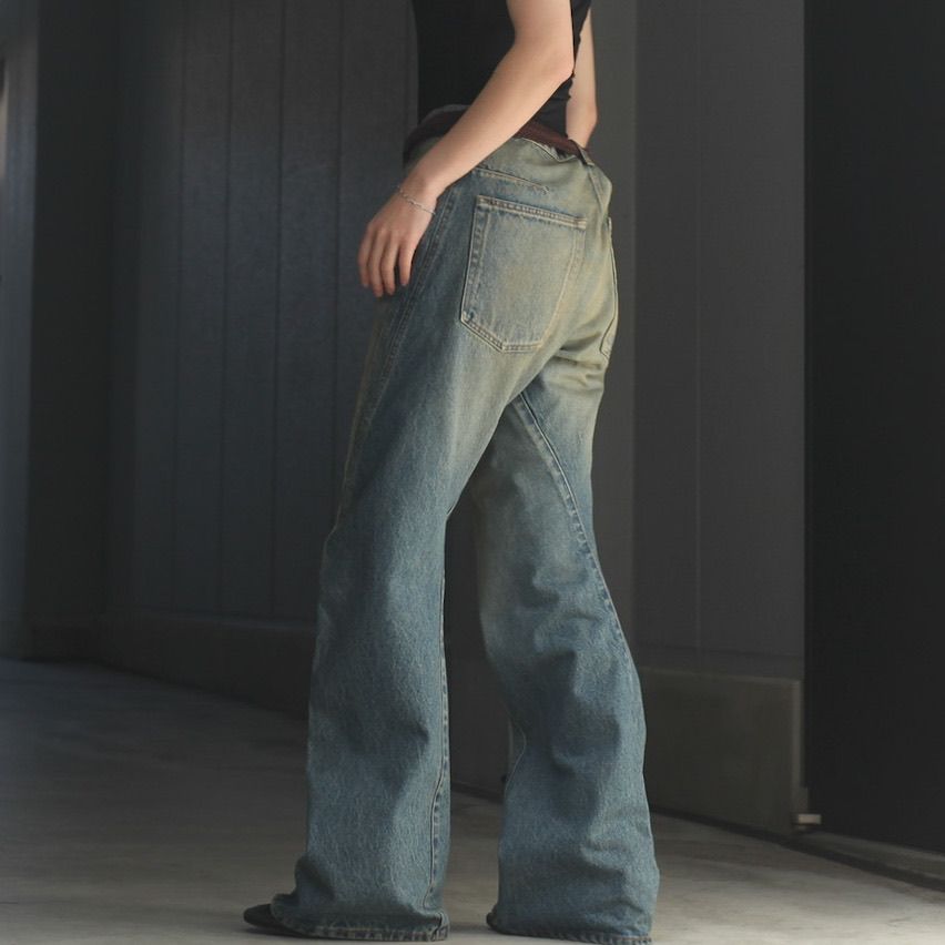 【残りわずか】3D Twisted Jeans