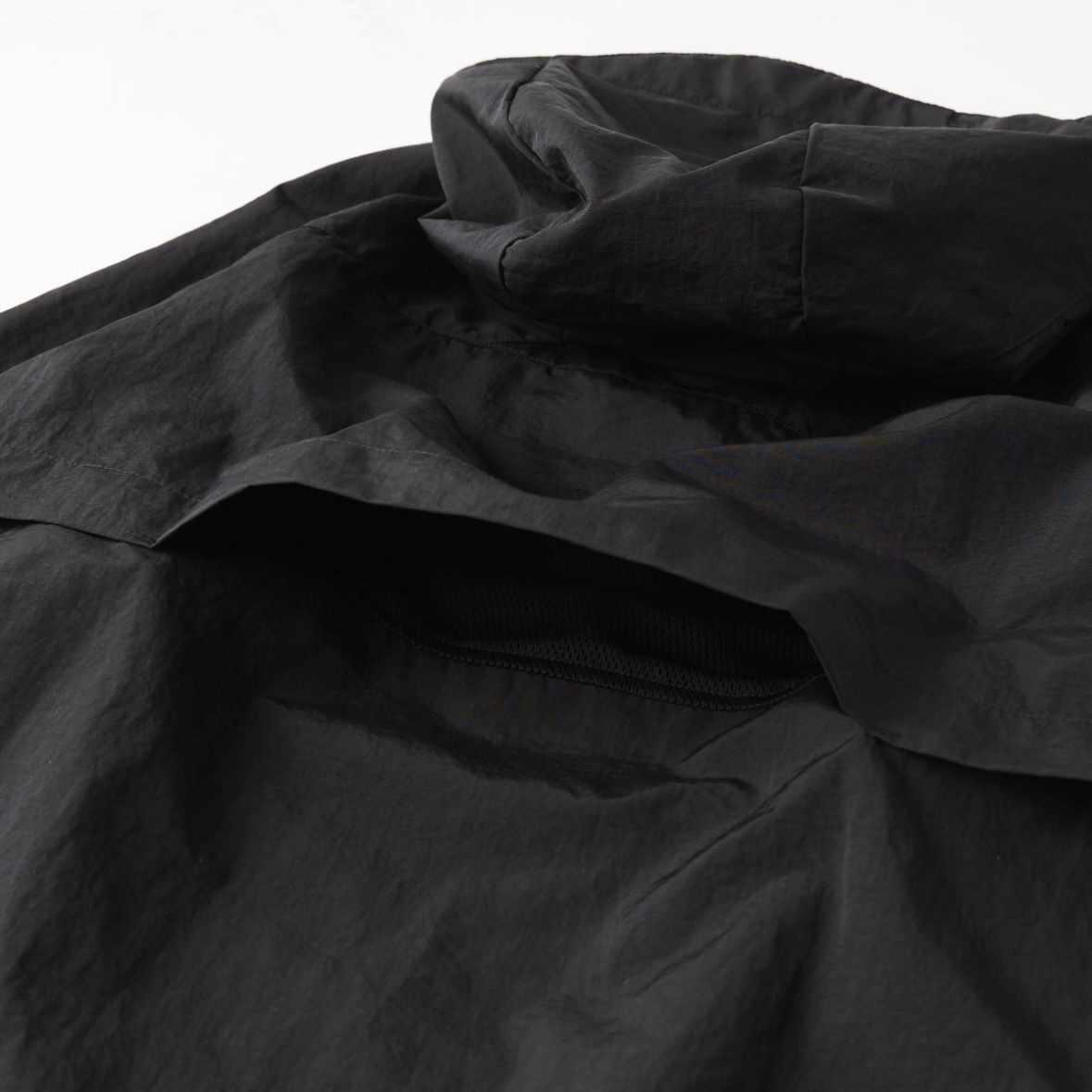 【残り一点】Nylon Shell Jacket