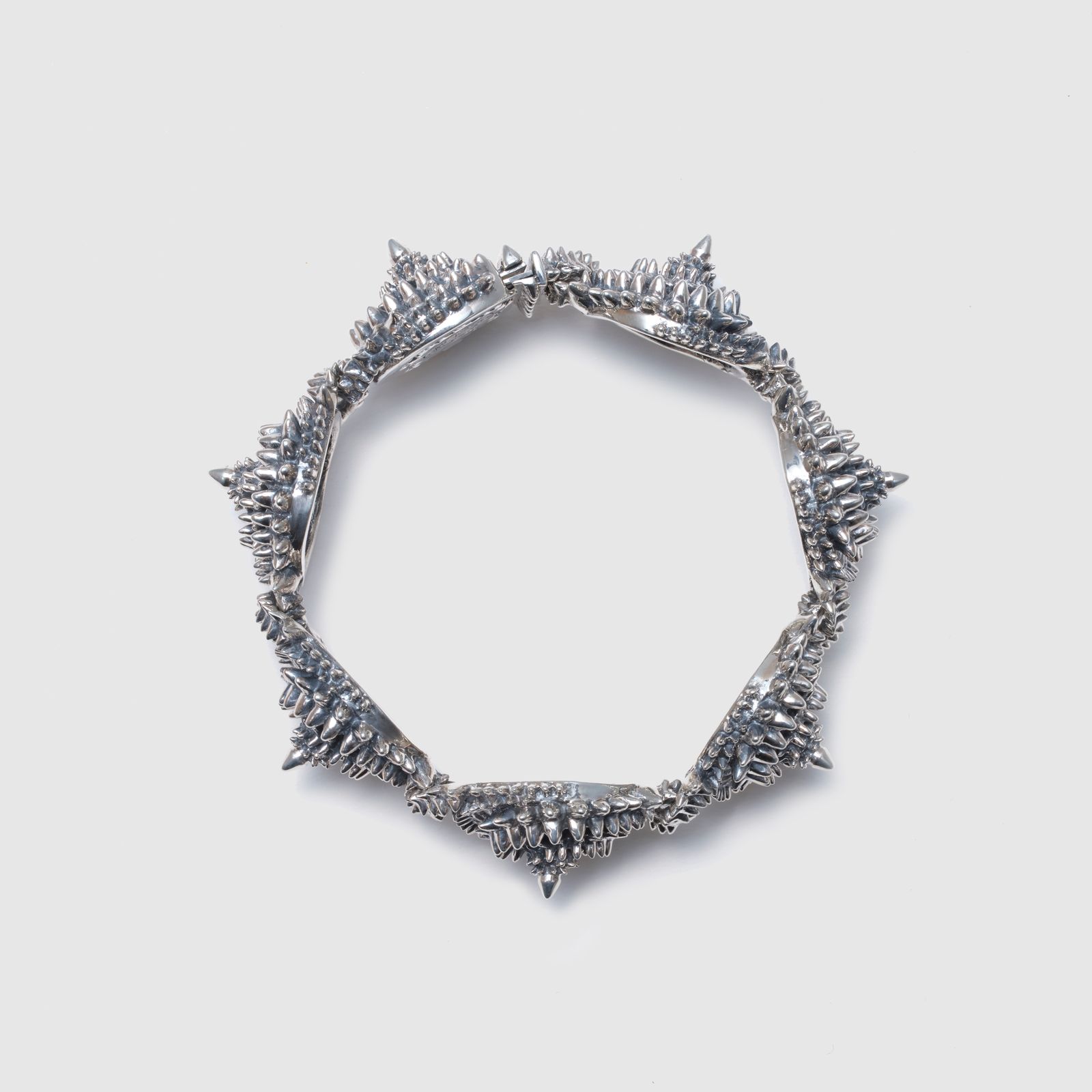 【お取り寄せ注文可能】"Jack and the Beanstalk" Bracelet(SILVER)