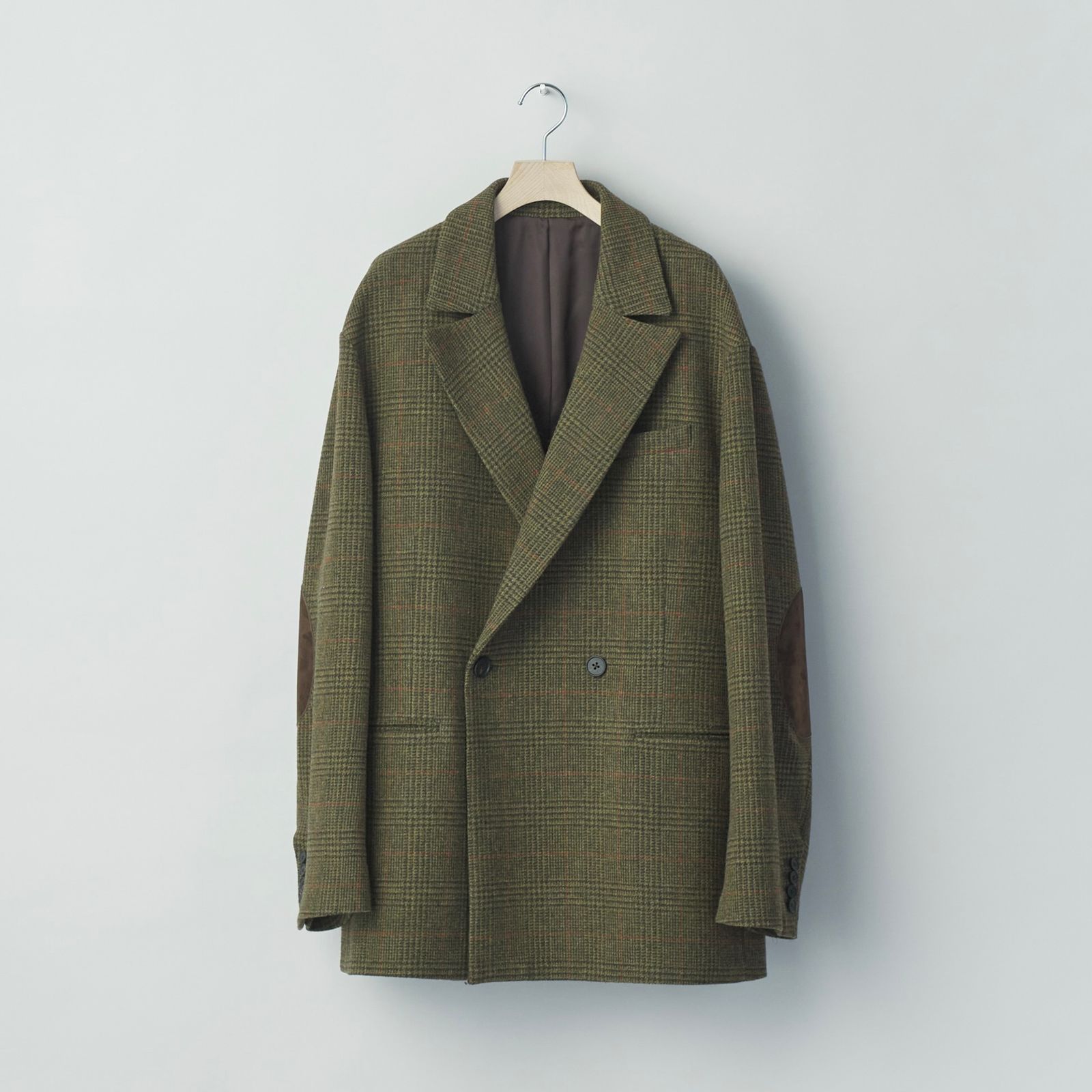 【残りわずか】British Tweed Oversized Peak Lapel Jacket