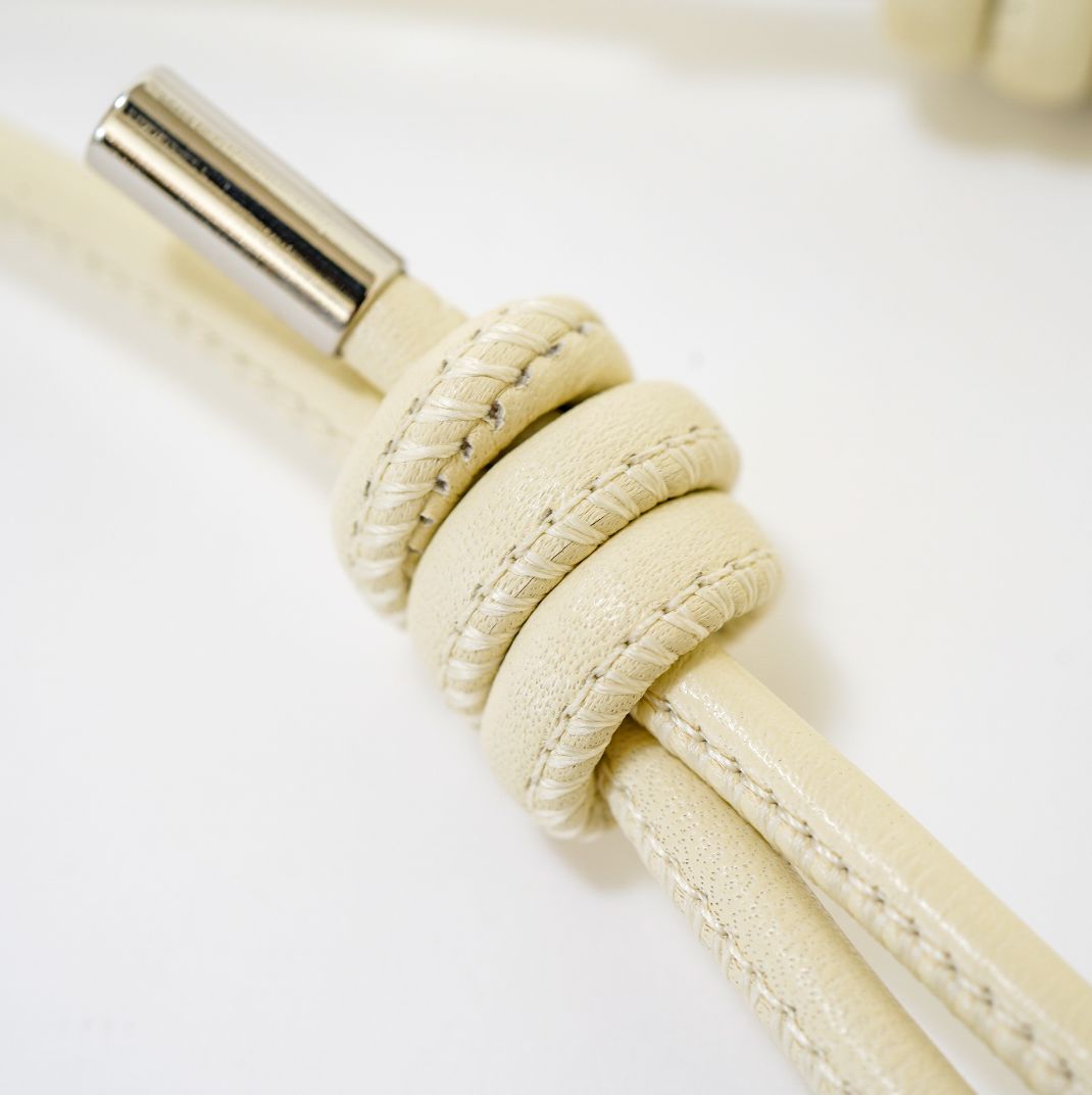 【残りわずか】Herrie Phone String(STCOW)