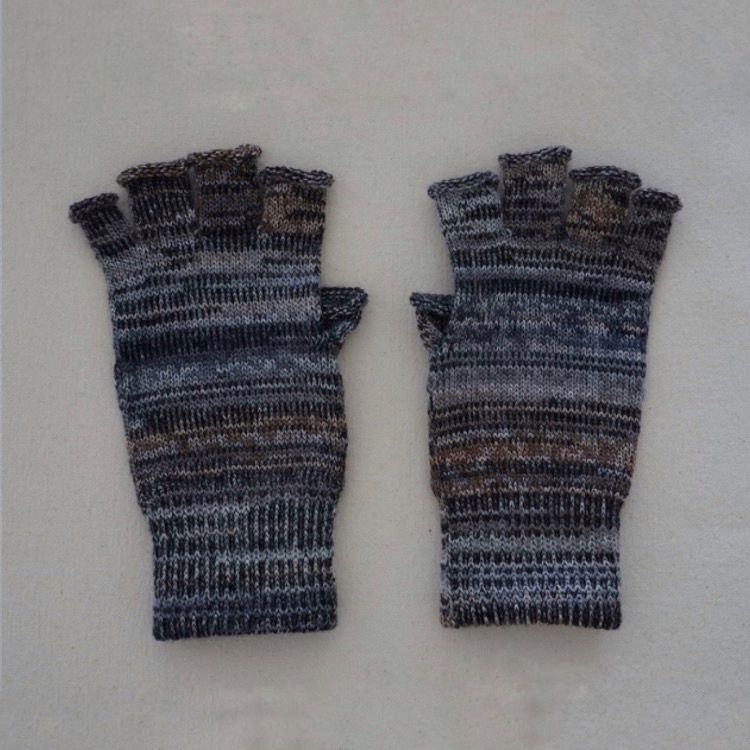 【残り一点】Multi Color Glove
