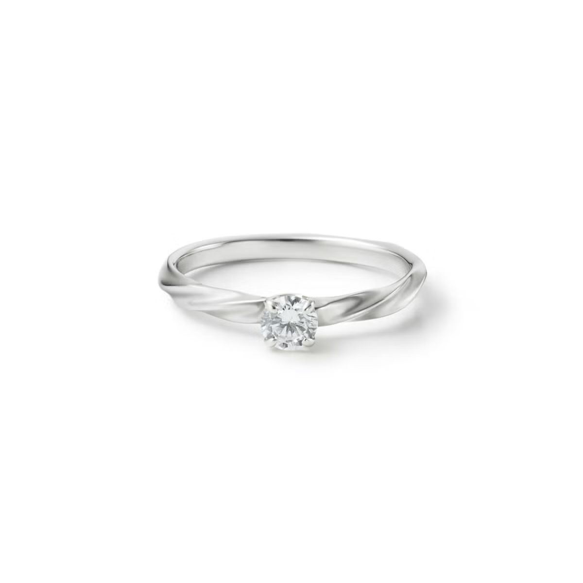 【お取り寄せ注文可能】Half Twist Ring W / Dia(PLATINUM950)