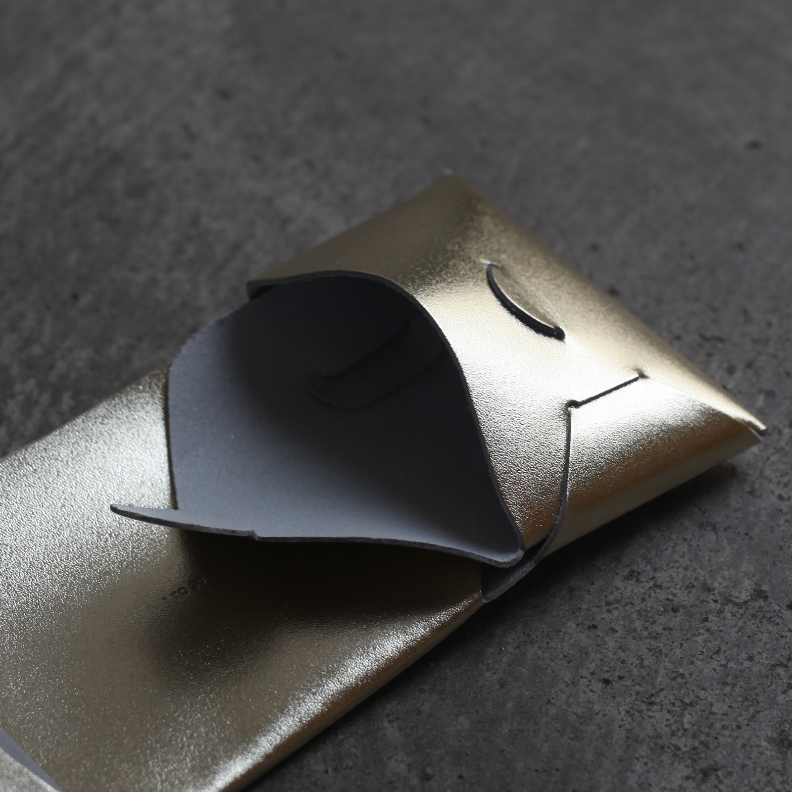 【残り一点】Seamless Compact Wallet