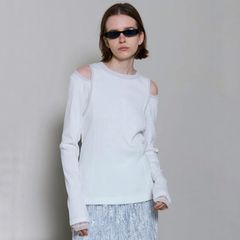 【残り一点】Shoulder Slit Rib Top