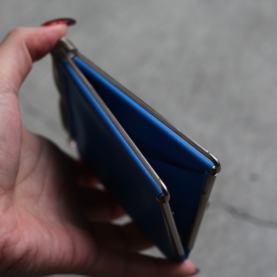 【残り一点】Coil Spring Coin Case(HOOKE)