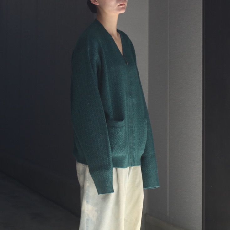 【残り一点】Nep V Zip-up Cardigan