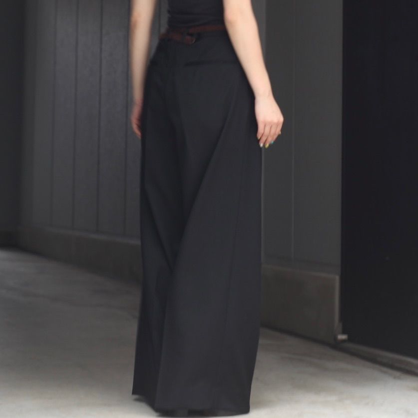 【残りわずか】Extra Wide Trousers(2/60 WOOL GABARDINE)