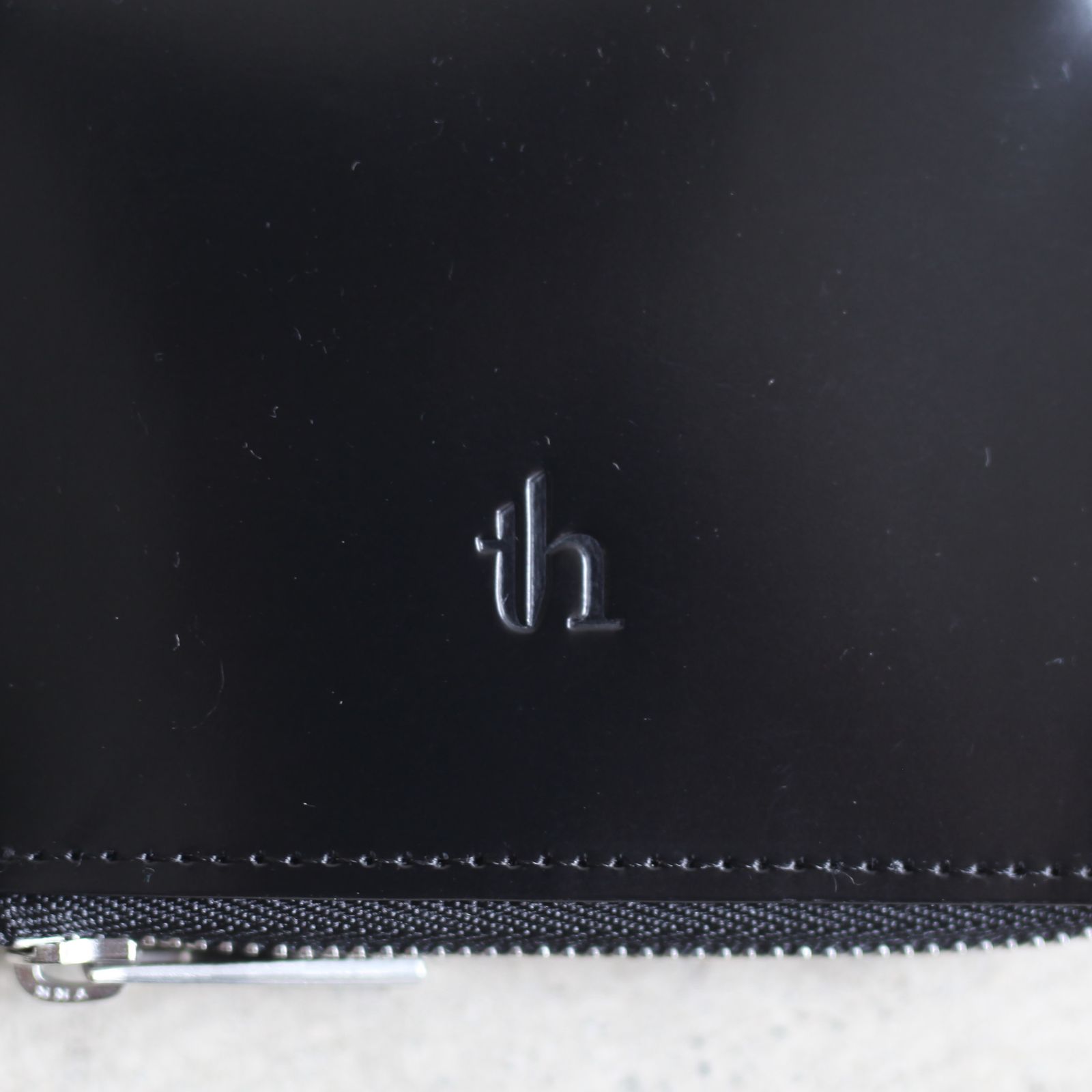 【再販売通知受付可能】W Zip Card Case