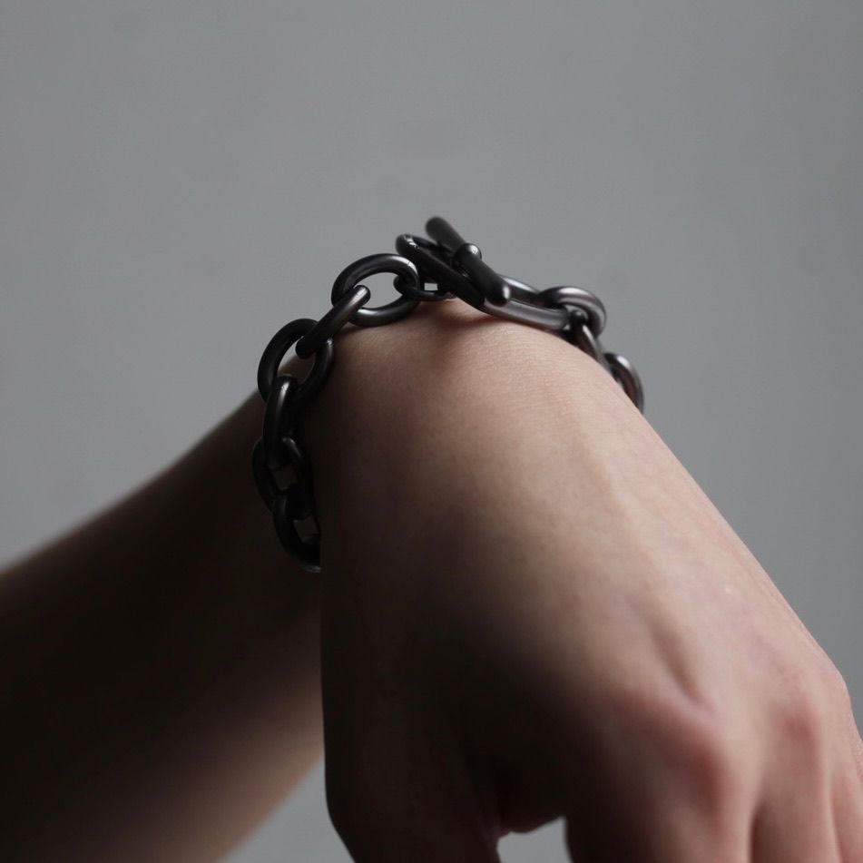 【残りわずか】Heart Bracelet_Medium Link(BLACK)