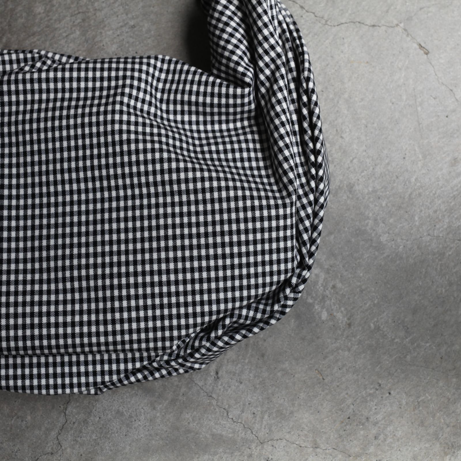 【再販売通知受付可能】Office Bag(GINGHAM)