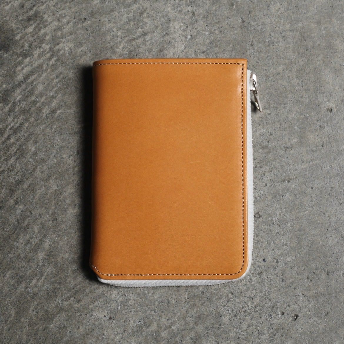【残り一点】L Midle Purse(KIP)
