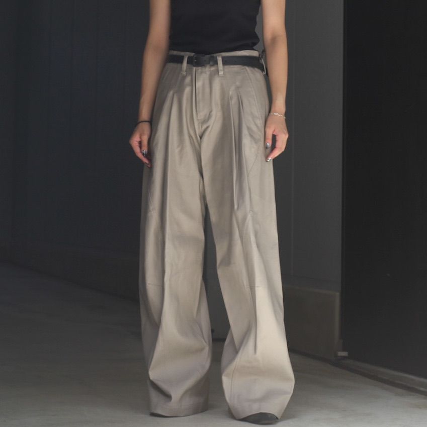 【残り一点】2Tucked Twisted Trousers