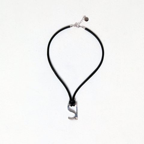 【残りわずか】Metal Logo Necklace