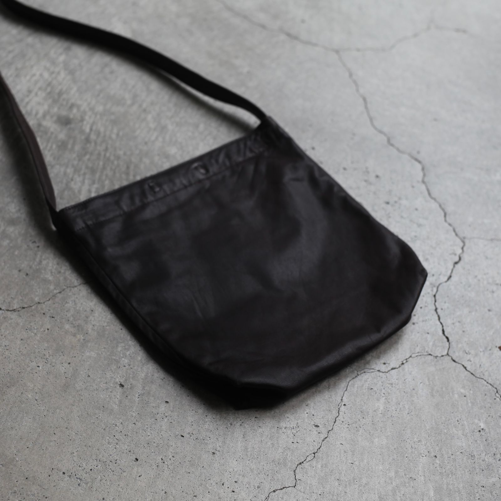 【残りわずか】Researcher Bag Medium(COW LEATHER)
