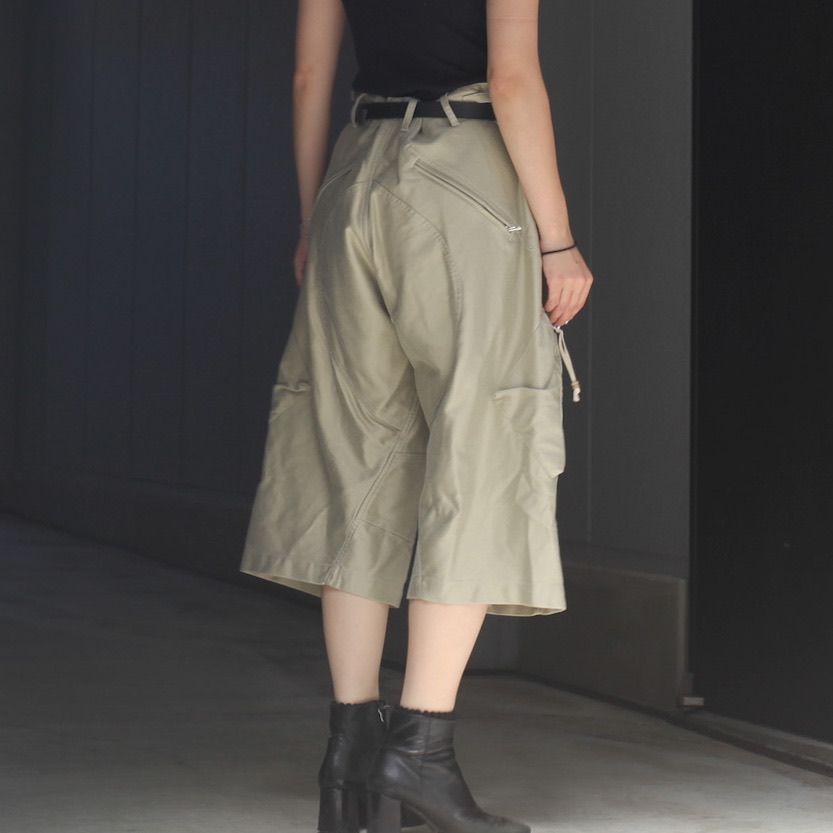 【残り一点】3D Twisted Parachute Cargo Shorts