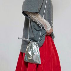 【残り一点】Studs Drawstring Mobile Tote Bag