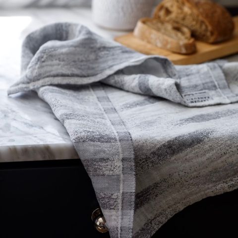 【残りわずか】HOHTO Towel