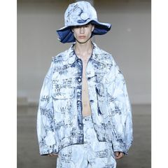 【残り一点】Crack Paint Safety Pin Denim Jacket