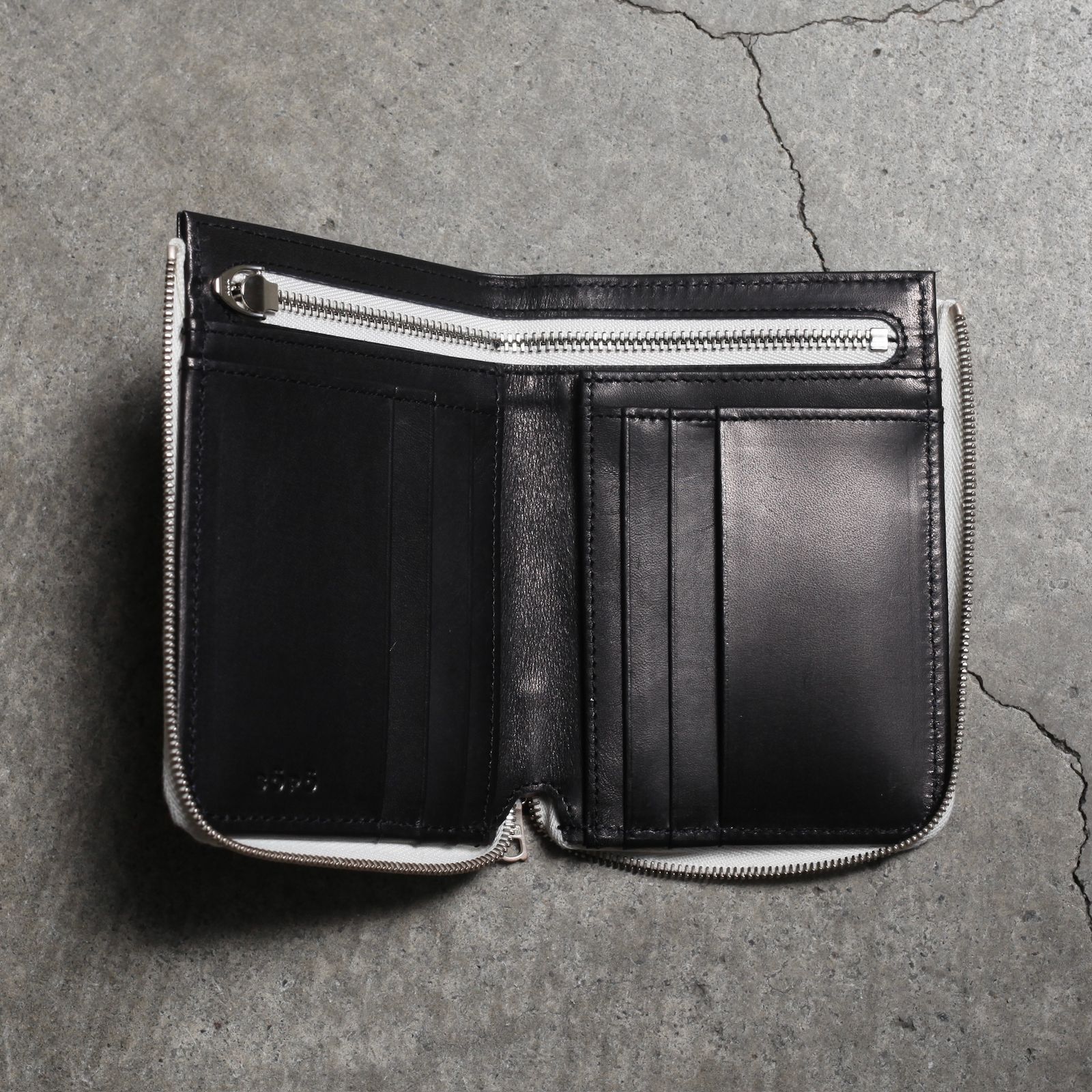 【残り一点】L Midle Purse(KIP)