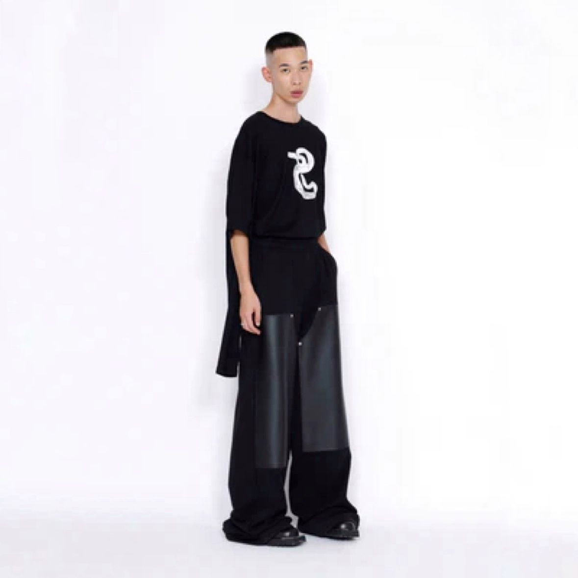 【残り一点】Sweat Wide Pants with Leather Patch