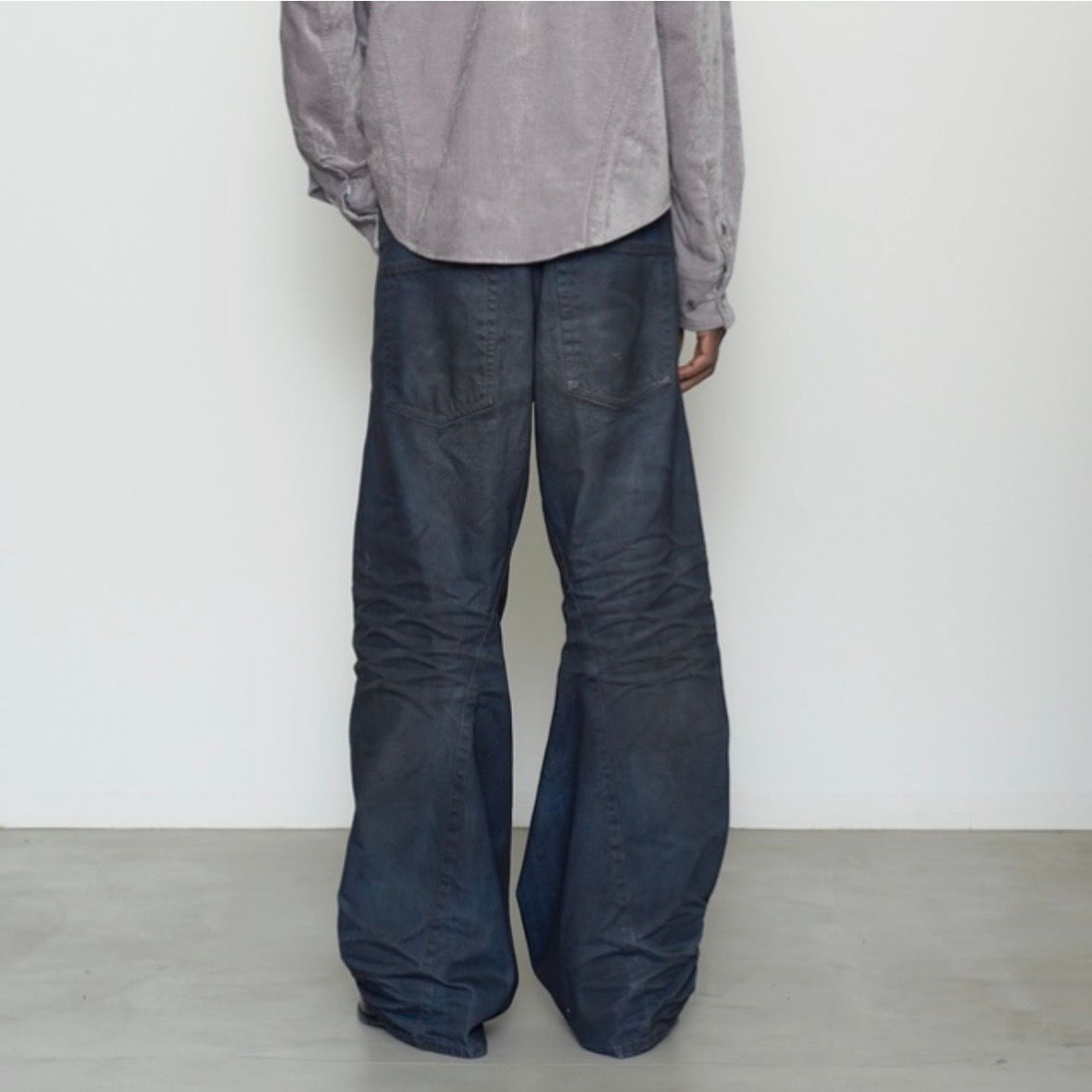 【残りわずか】3D Twisted Wide Leg Jeans