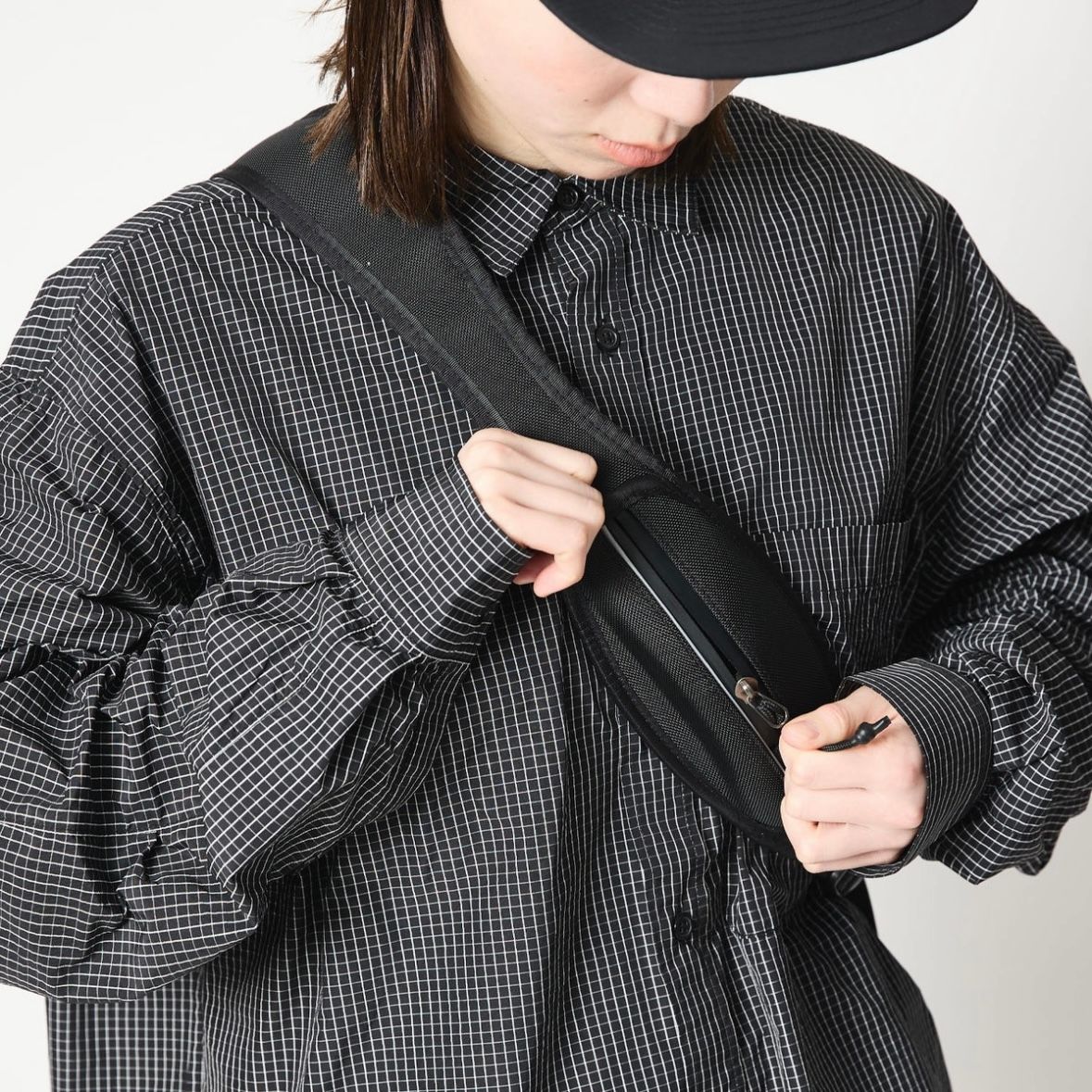 【残り一点】Tyvek®︎ Oneshoulder Bag