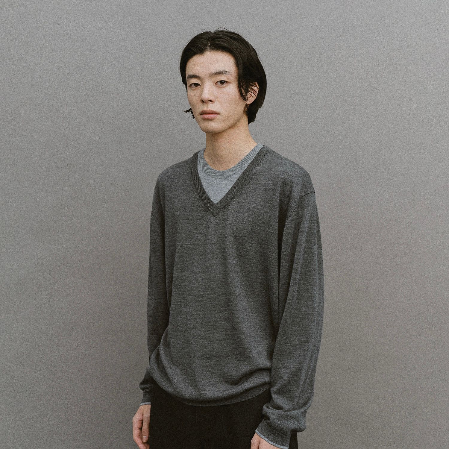 【残り一点】Current Layered V-Neck Knit