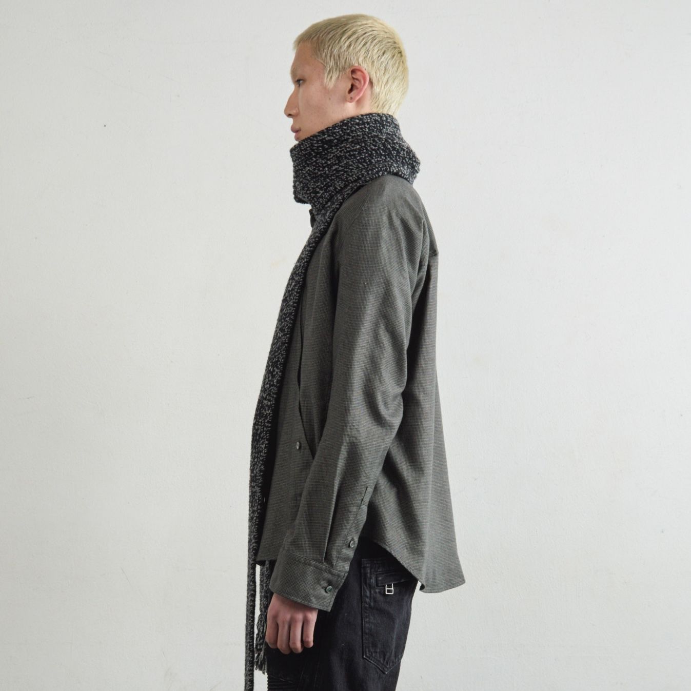 【残りわずか】Narrow Extra Long Muffler