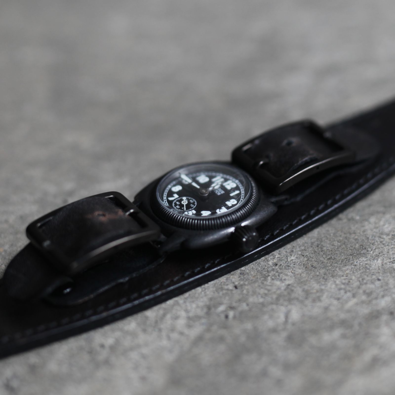 【お取り寄せ注文可能】Coussin Wrist Band(WOMEN/BLACK)