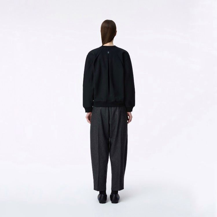 【残り一点】Titan Sweatshirt Product. 45