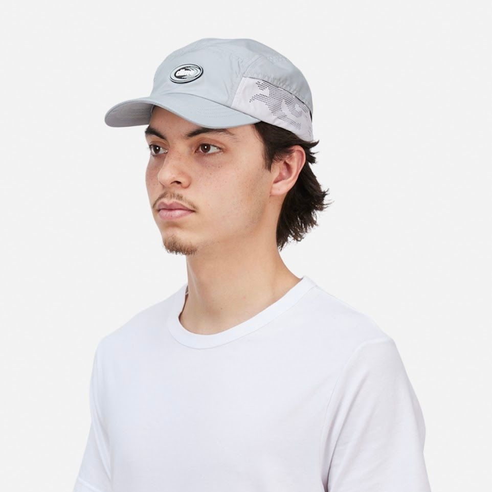 【残りわずか】Perforated Tech Cap