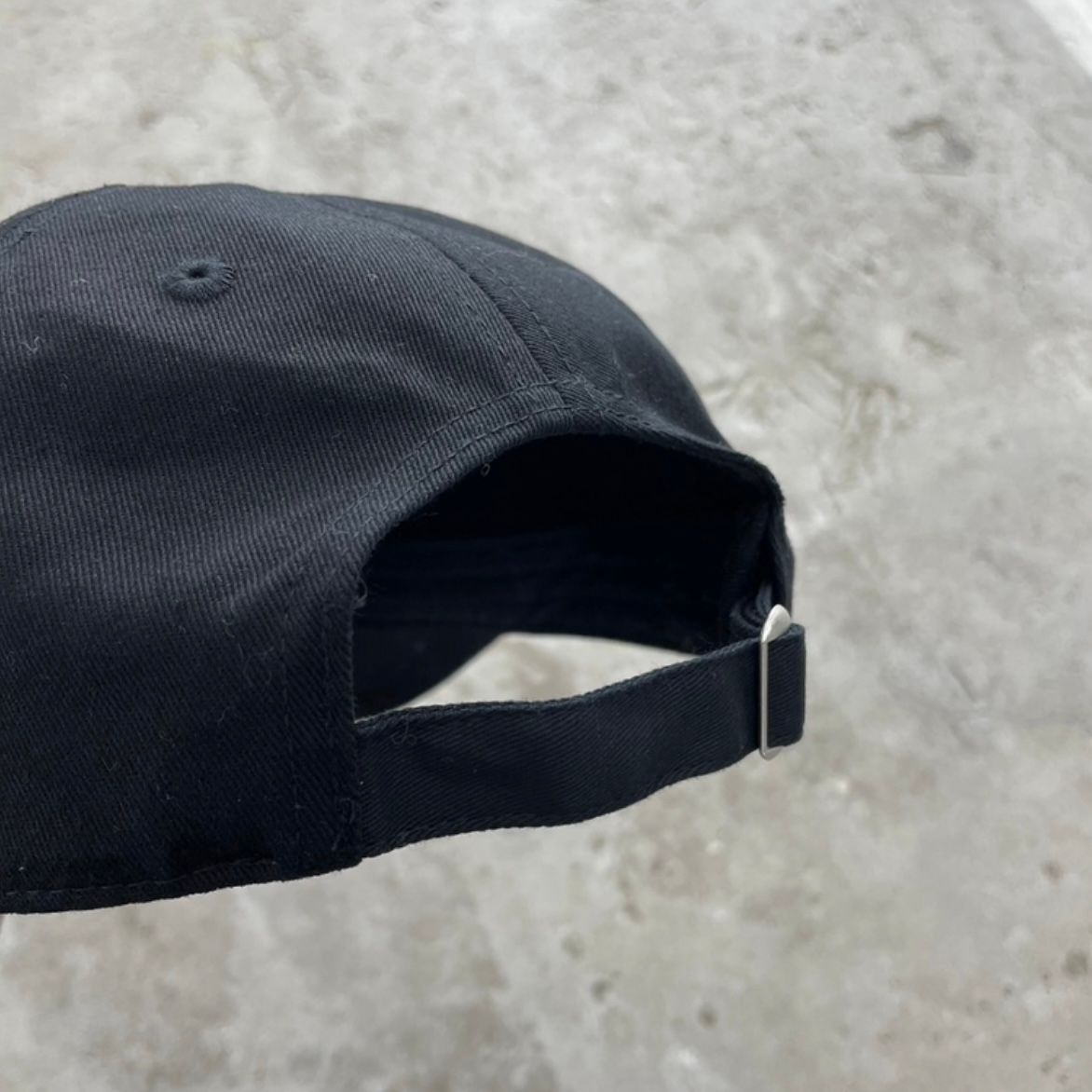 【残りわずか】NM Logo Hat