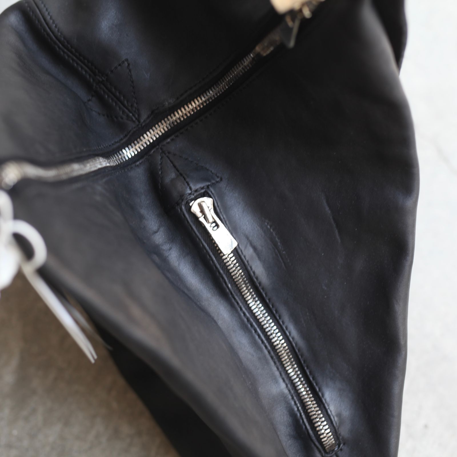 【残り一点】Hobo Crossbody Bag(SOFT HORSE FULL GRAIN)