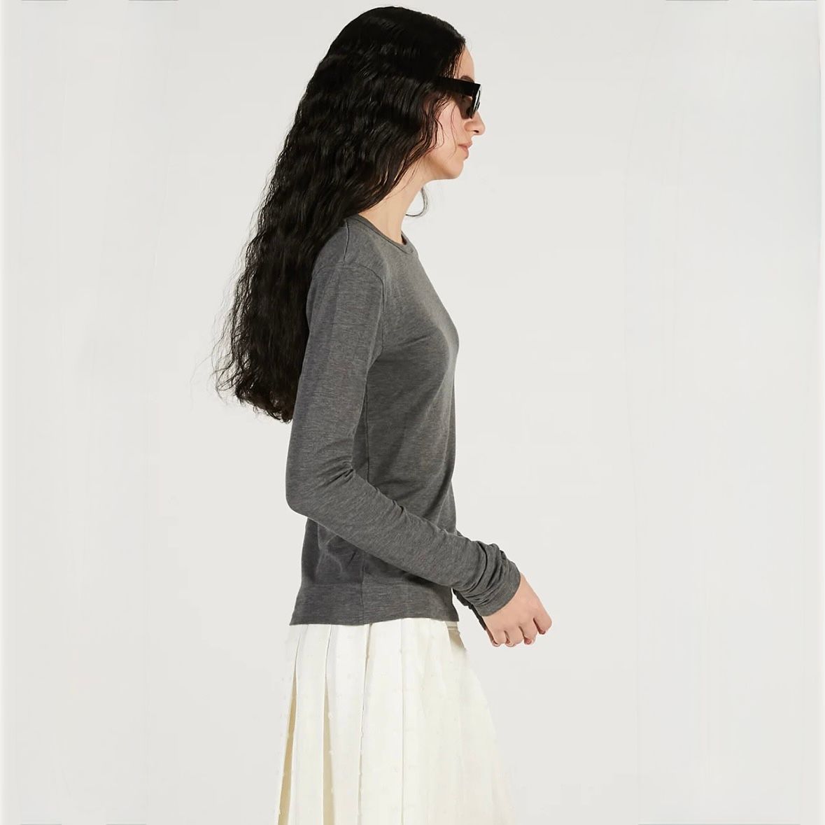 【残り一点】ダブルネックレイヤードトップ